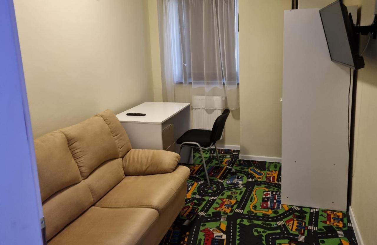 Ferienwohnung Apartament Mon Jardin - Iasi Exterior foto